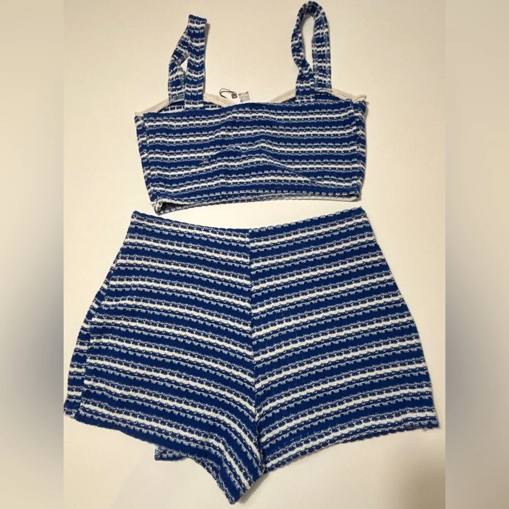 Zara Blue and White Striped Two-Piece Crop Top and Skort Set - Picture 3 of 14